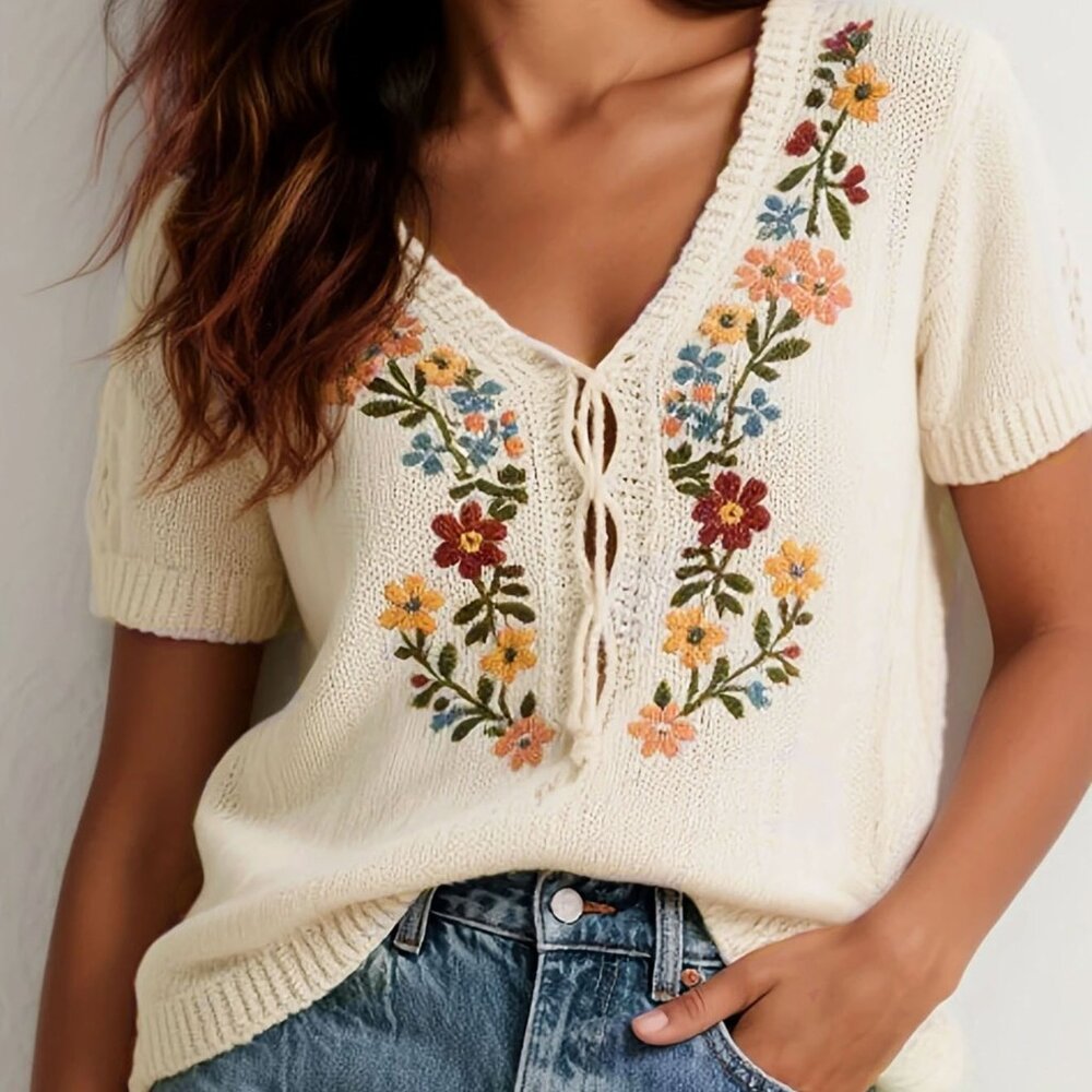 Floral Embroidered Short Sleeve Sweater